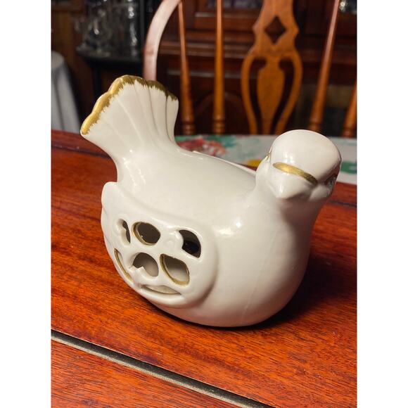 VTG White Ceramic Dove Bird with gold accents Reticulated side openings GUC - Picture 12 of 15
